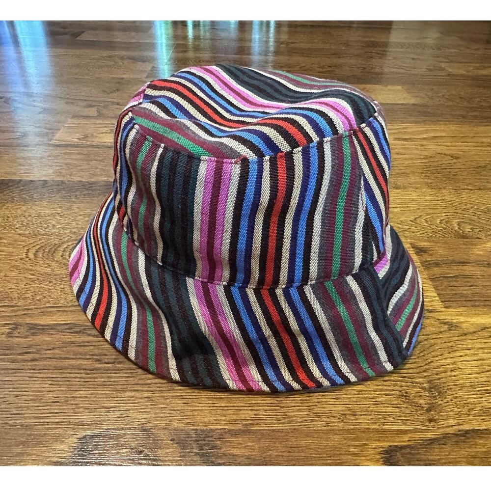 Universal Thread Women's Multicolor Striped Adjustable Bucket Hat Rainbow Casual